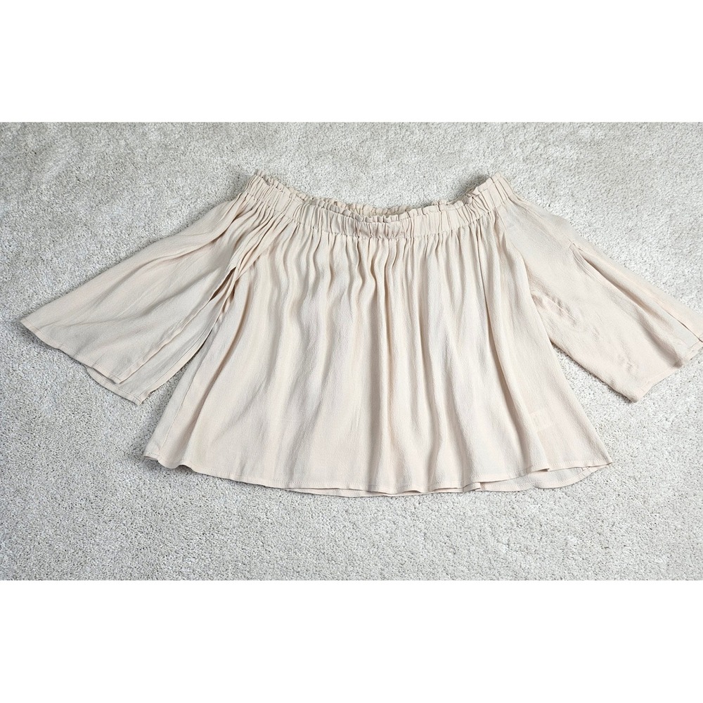 ASTR The Label Off Shoulder Anabelle Top Beige Bell Sleeve Flowy Blouse Size S - Picture 2 of 10